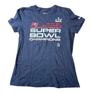 Tampa Bay Buccaneers Bucs Super Bowl Champions LIV Nike Womens T-Shirt Medium